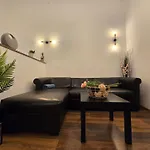 Da Vinci Loft Ap By Corvin Promenade Tram Line 4-6